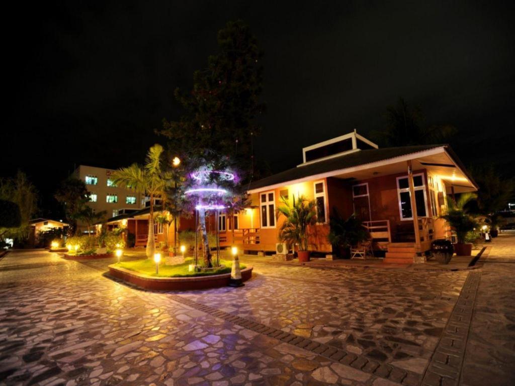 Kyi Tin Hotel Μανταλέι Εξωτερικό φωτογραφία